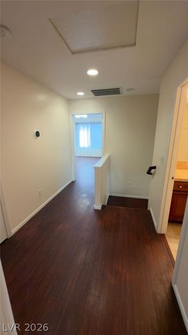 7608 Stray Horse Avenue, Las Vegas, NV 89113