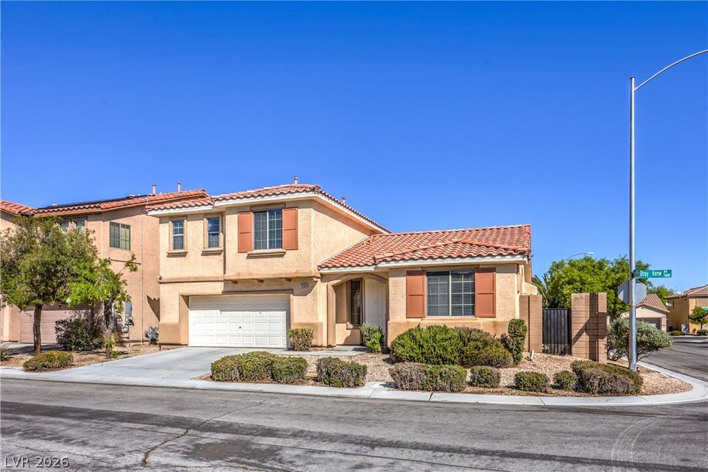 7608 Stray Horse Avenue, Las Vegas, NV 89113 — photo 2