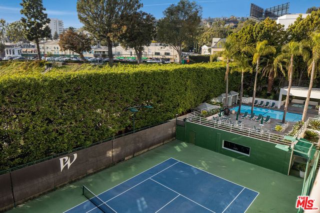 1131 Alta Loma Road 412, West Hollywood, CA 90069