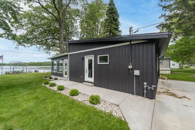 50 E Baseline Road, Trowbridge Twp, MI 49055
