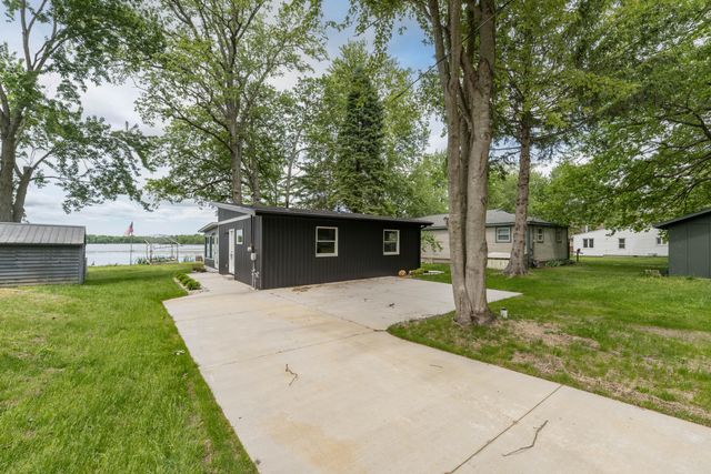 50 E Baseline Road, Trowbridge Twp, MI 49055