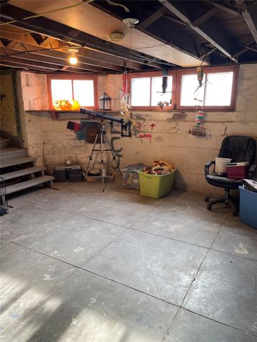 1324 Main Street, Grinnell, IA 50112