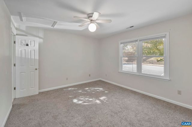 572 WHITCOVER CIR, Charlottesville, VA 22901