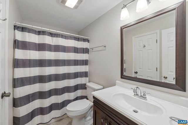 572 WHITCOVER CIR, Charlottesville, VA 22901