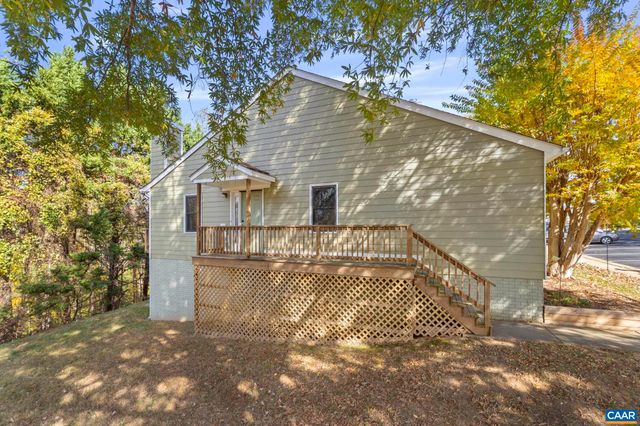 572 WHITCOVER CIR, Charlottesville, VA 22901