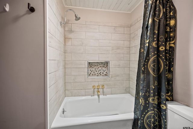 4728 Downing, Tyler, TX 75703