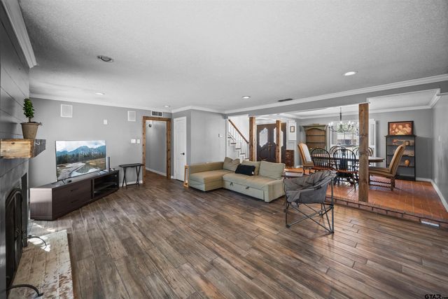 4728 Downing, Tyler, TX 75703