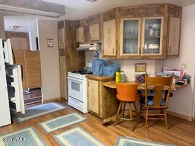 17230 S Iron Springs Road, Munds Park, AZ 86017