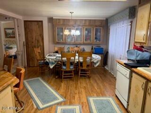 17230 S Iron Springs Road, Munds Park, AZ 86017