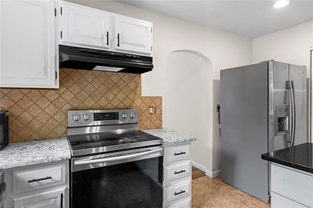303 E Whipp Road, Washington Twp, OH 45459