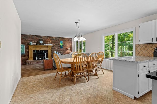 303 E Whipp Road, Washington Twp, OH 45459