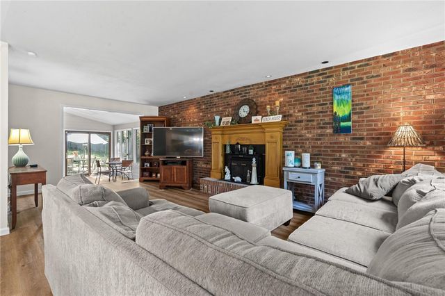 303 E Whipp Road, Washington Twp, OH 45459