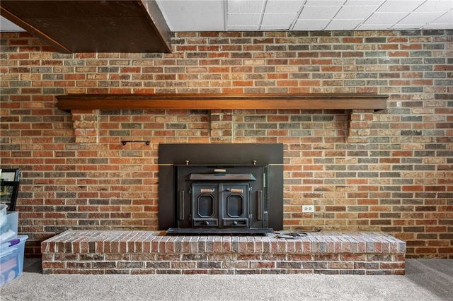 303 E Whipp Road, Washington Twp, OH 45459