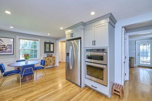 75 W Central St, Natick, MA 01760