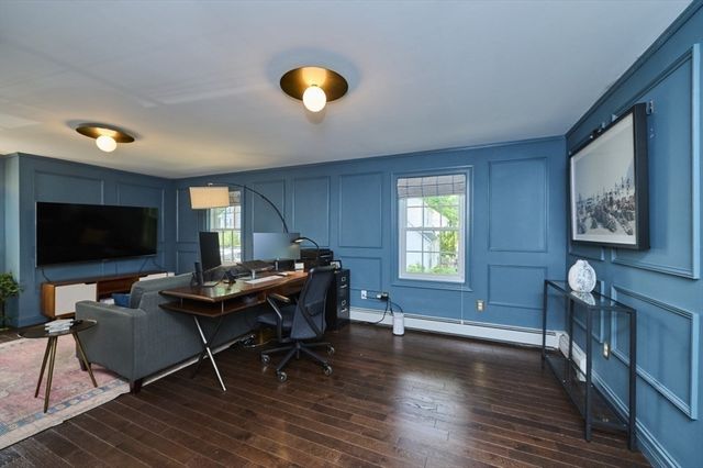 75 W Central St, Natick, MA 01760