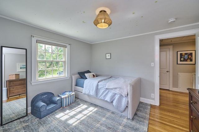 75 W Central St, Natick, MA 01760