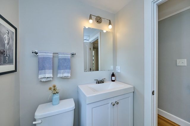 75 W Central St, Natick, MA 01760