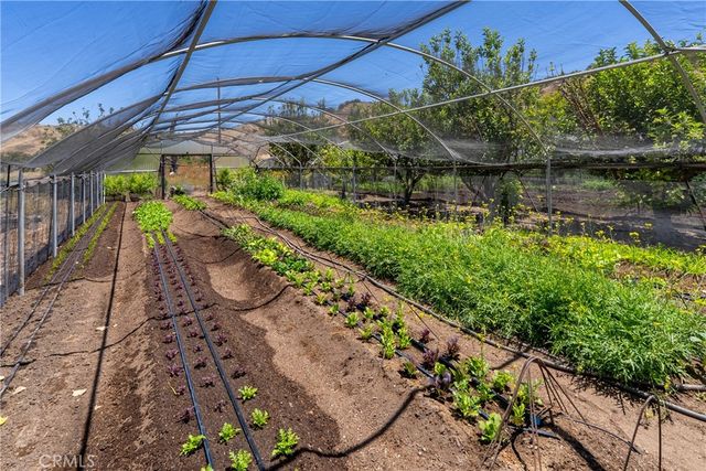 5750 El Pharo, Paso Robles, CA 93446