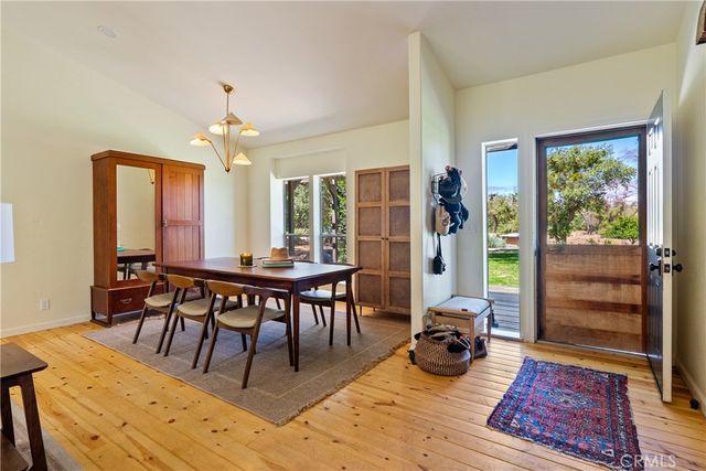 5750 El Pharo, Paso Robles, CA 93446