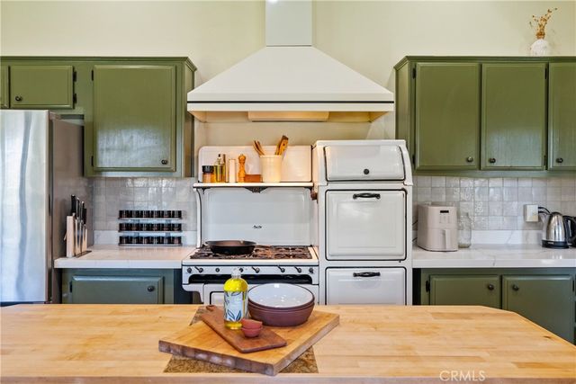 5750 El Pharo, Paso Robles, CA 93446