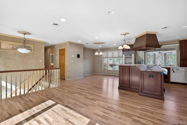 6 Emily Lane, Monroe, NY 10950