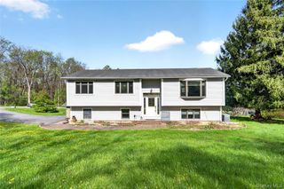 6 Emily Lane, Monroe, NY 10950
