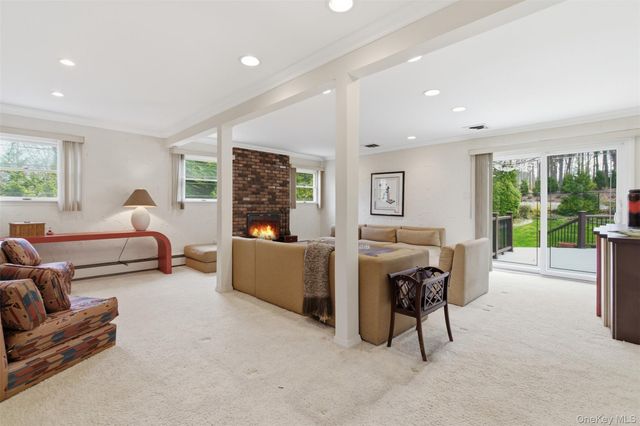 7 Seward Drive, Dix Hills, NY 11746