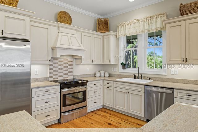 40 Fuskie Ln, Daufuskie Island, SC 29915