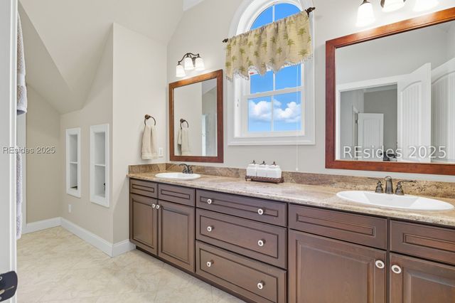 40 Fuskie Ln, Daufuskie Island, SC 29915