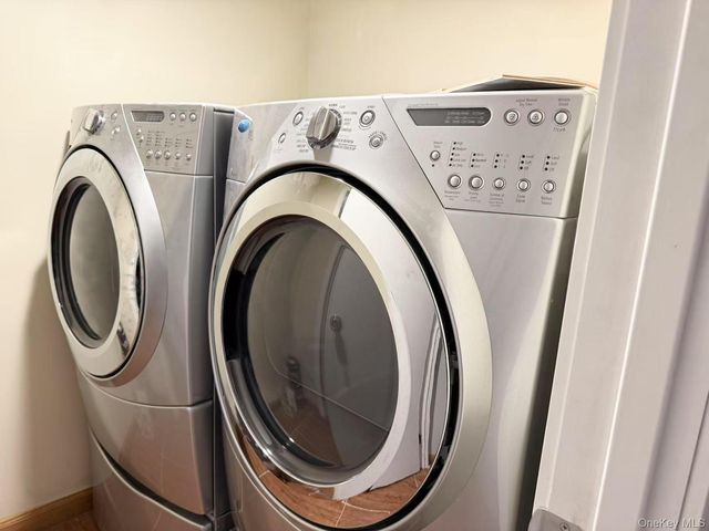 6423 181 St, Fresh Meadows, NY 11365