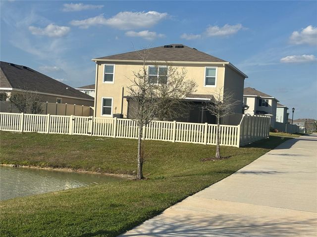 32762 PEZ LANDING LANE, Wesley Chapel, FL 33543