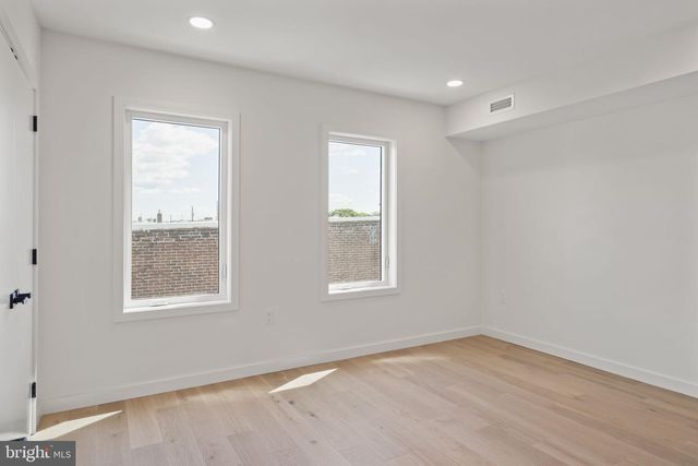 2613 E TIOGA ST, Philadelphia, PA 19134