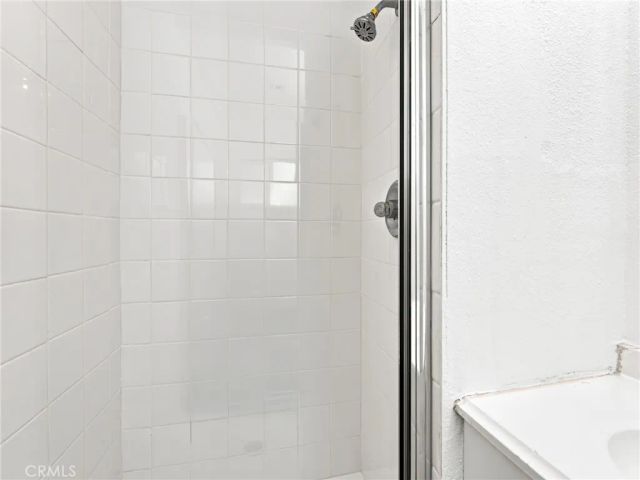 146 N Edenfield Avenue, Azusa, CA 91702
