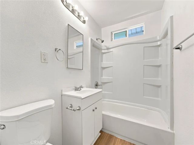 146 N Edenfield Avenue, Azusa, CA 91702