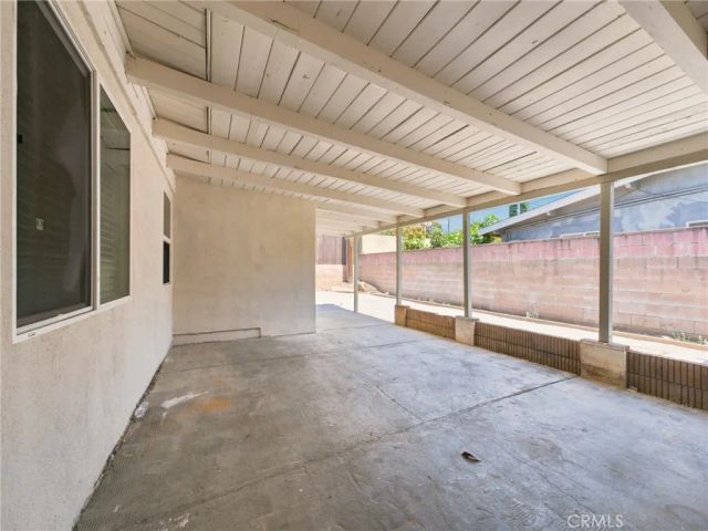 146 N Edenfield Avenue, Azusa, CA 91702
