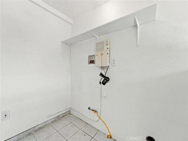 146 N Edenfield Avenue, Azusa, CA 91702