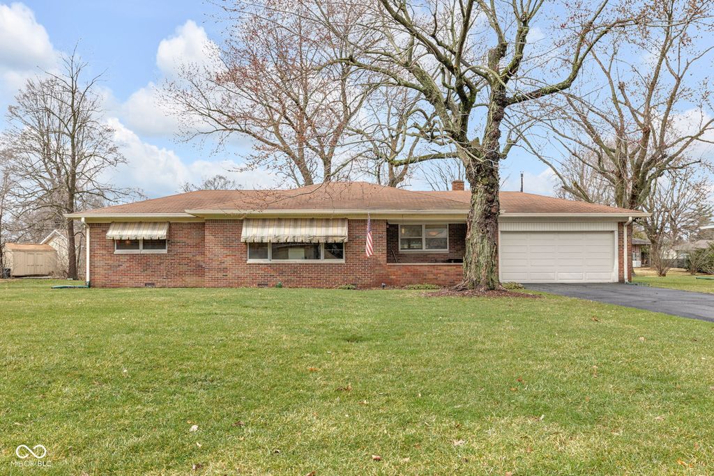 6420 Linden Drive, Indianapolis, IN 46227
