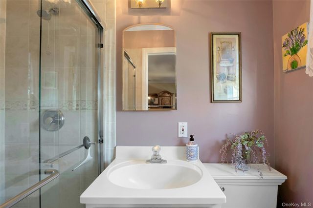 27 Hansen Street, Tappan, NY 10983