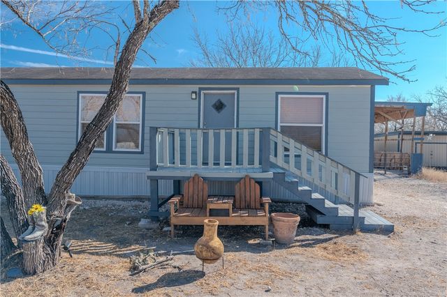 122 CR 3052, Orange Grove, TX 78372