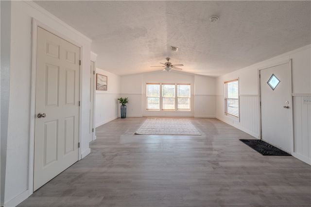 122 CR 3052, Orange Grove, TX 78372