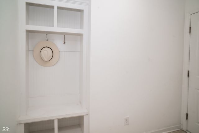 1226 Arlington Drive, Greenfield, IN 46140