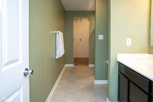 1226 Arlington Drive, Greenfield, IN 46140