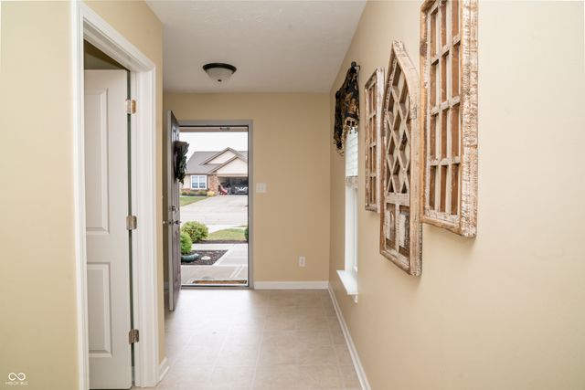 1226 Arlington Drive, Greenfield, IN 46140