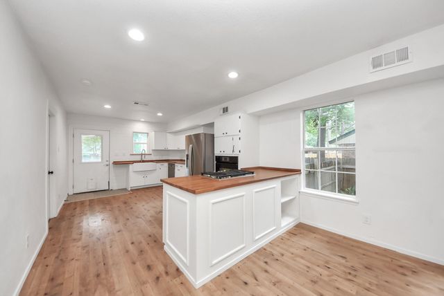 22315 Rustic Bridge Lane, Kingwood, TX 77339