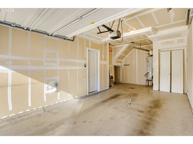 15050 Sw MALLARD Dr 201, Beaverton, OR 97007