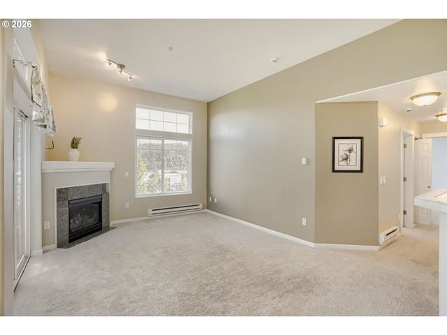 15050 Sw MALLARD Dr 201, Beaverton, OR 97007