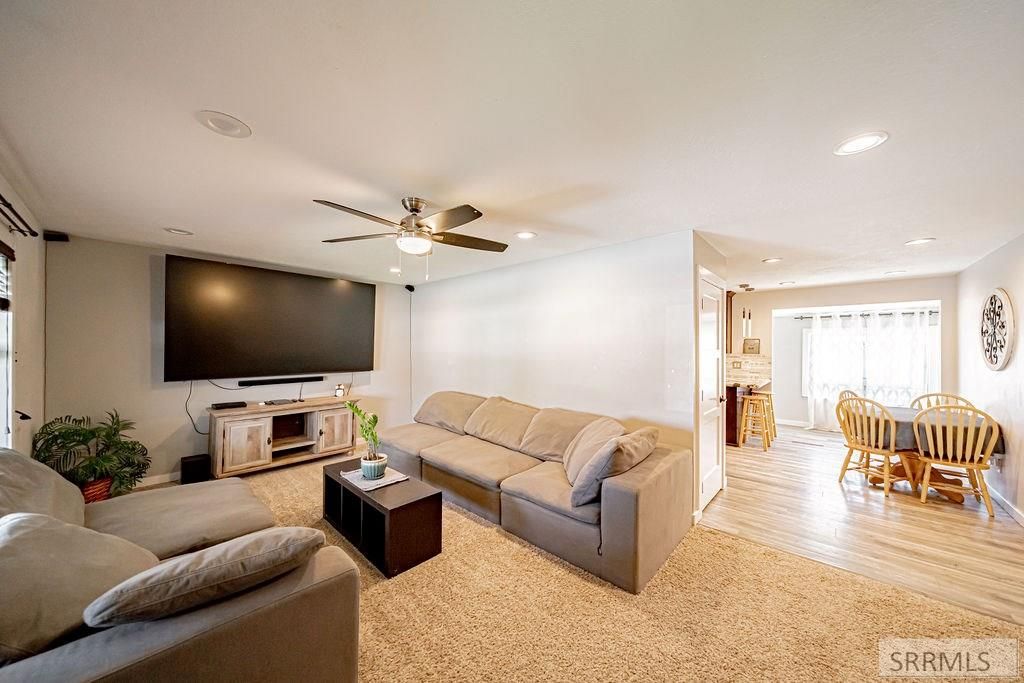 Image 9 of property listing at 467 N 3 W, Rigby, ID 83442