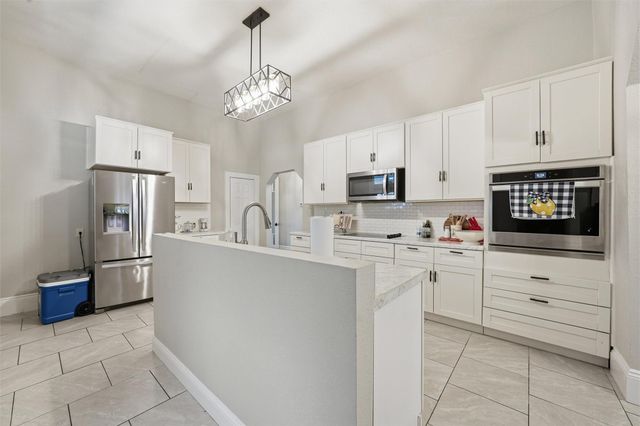 803 N 3rd ST, Temple, TX 76501