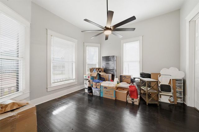 803 N 3rd ST, Temple, TX 76501