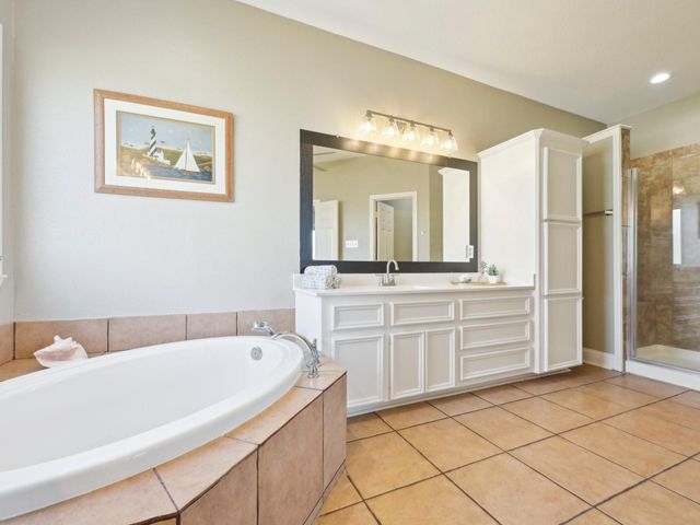 10007 County Road 168, Alvin, TX 77511